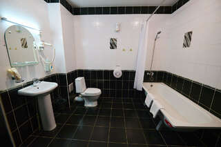 Гостиница КДВ Балаково Люкс с 1 спальней-6